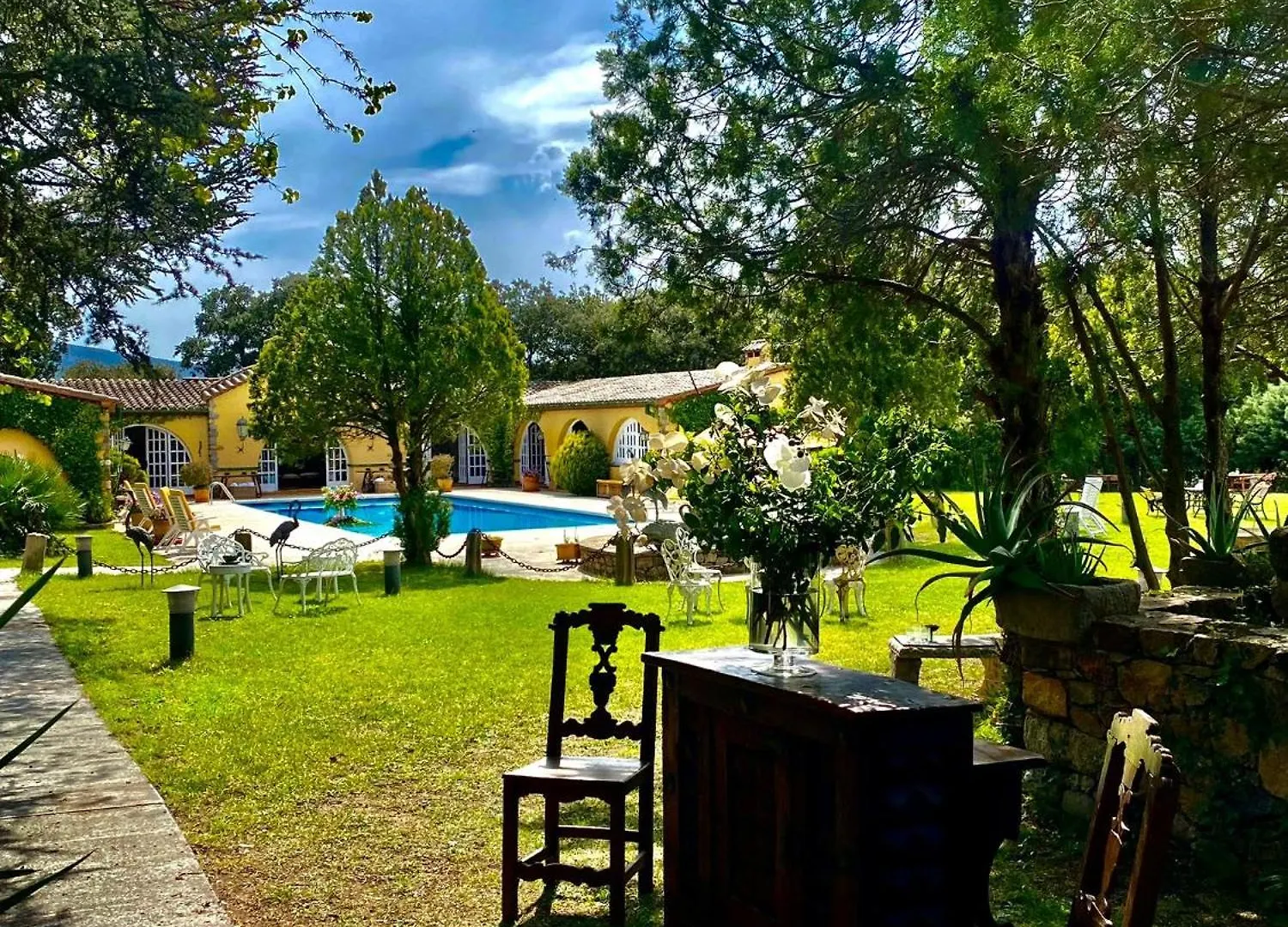 Masia Mimosa Completa Darnius Spain